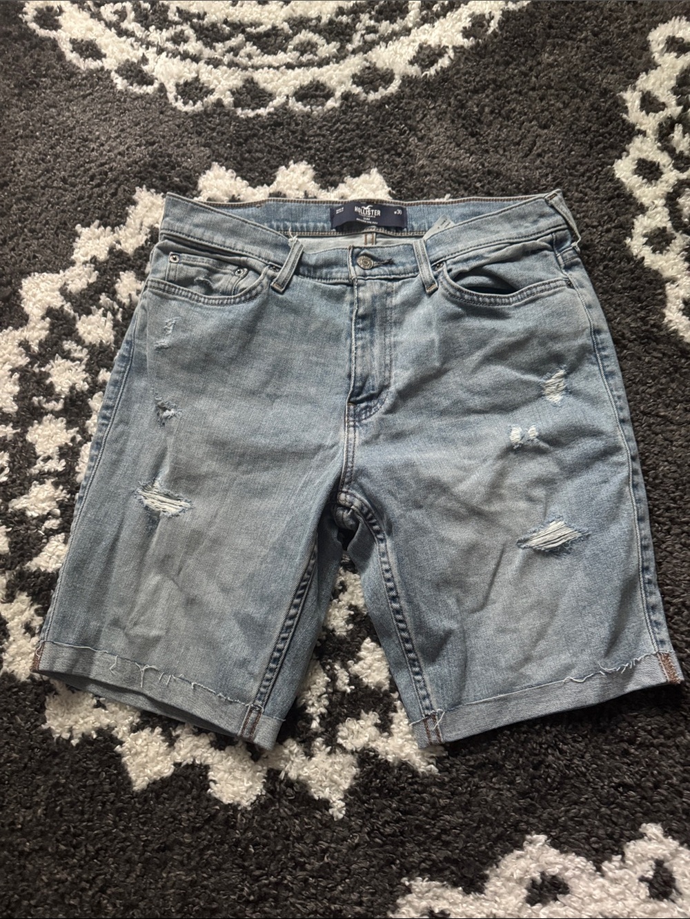 Hollister Men's slim fit epic flex Distressed Light Blue Denim Shorts 30